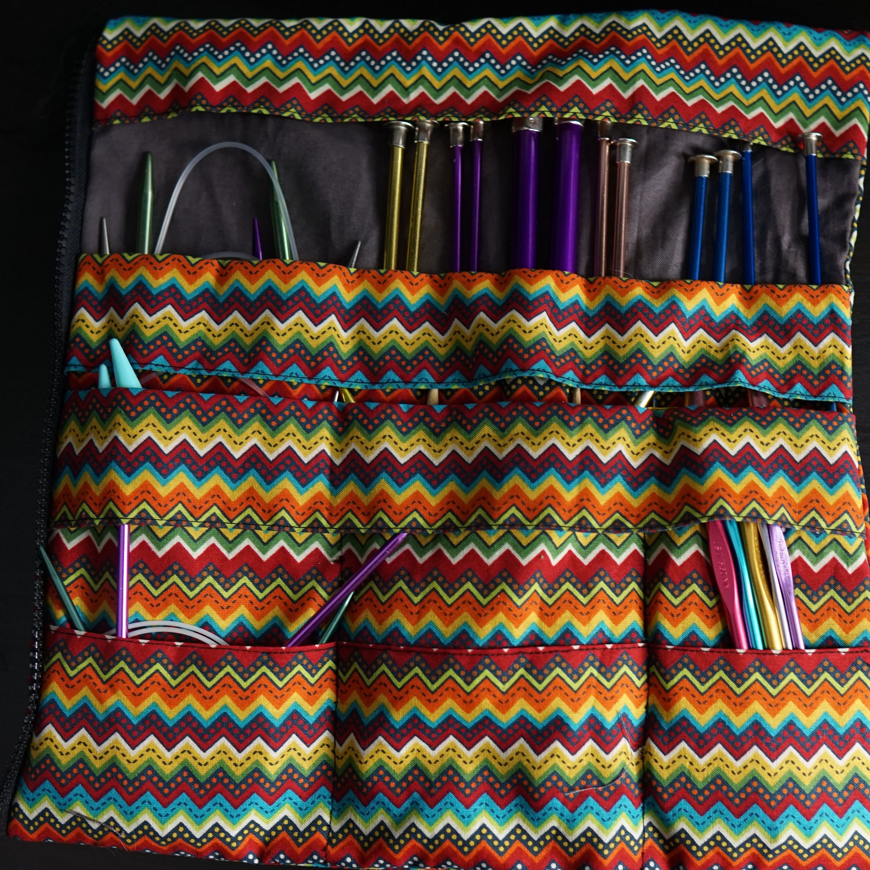 Large Knitting Needle Holder